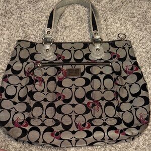 COACH Vintage Poppy Hearts Canvas CC Monogram Black and Gray Women's Large Bag